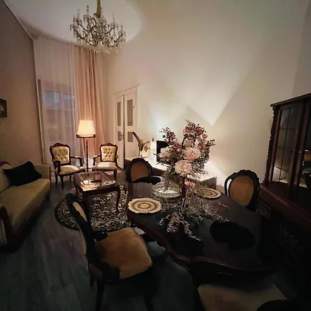 Csaky Palace 1 Apartmán